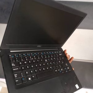 Dell Latitude 7280 – 6th Gen Core i7 | 8GB RAM | 256GB SSD